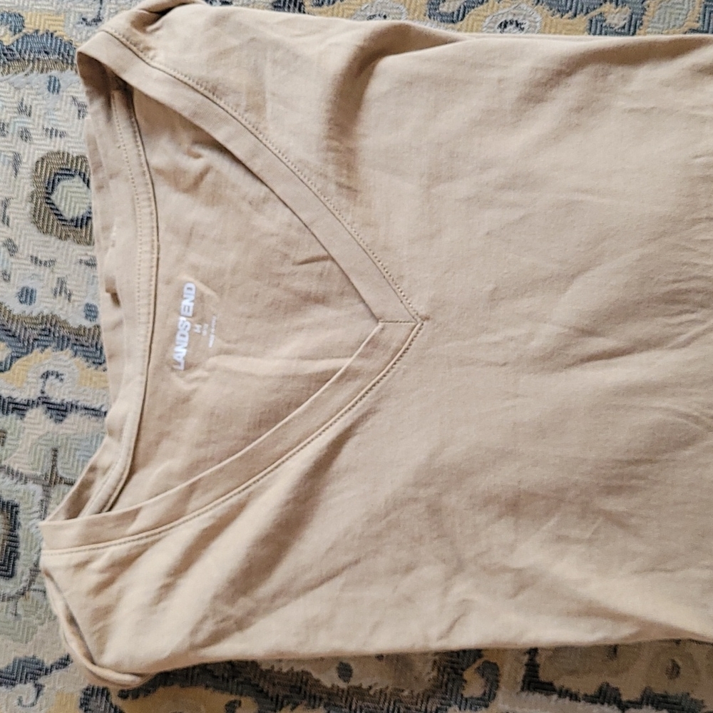 Women's V-neck Tee